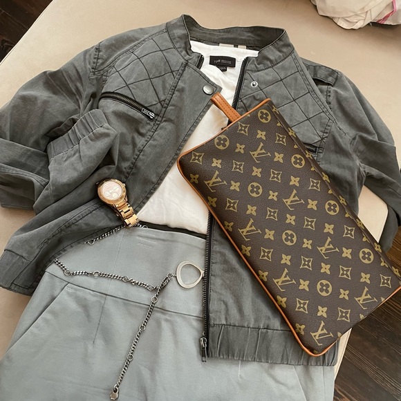 Grey/faded black utility jacket; excellent pre-owned condition - Picture 9 of 9